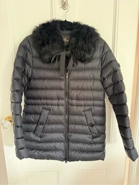 Coach Black Quilted Puffer Jacket with Faux Fur Trim